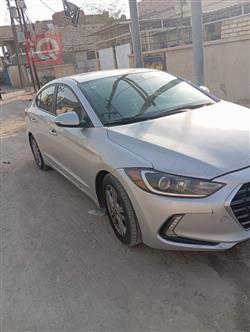 هیوندای ئەلەنترا